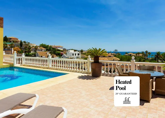 108-Villa, 2 Minutes Walk To The Beach, Heated Pool
