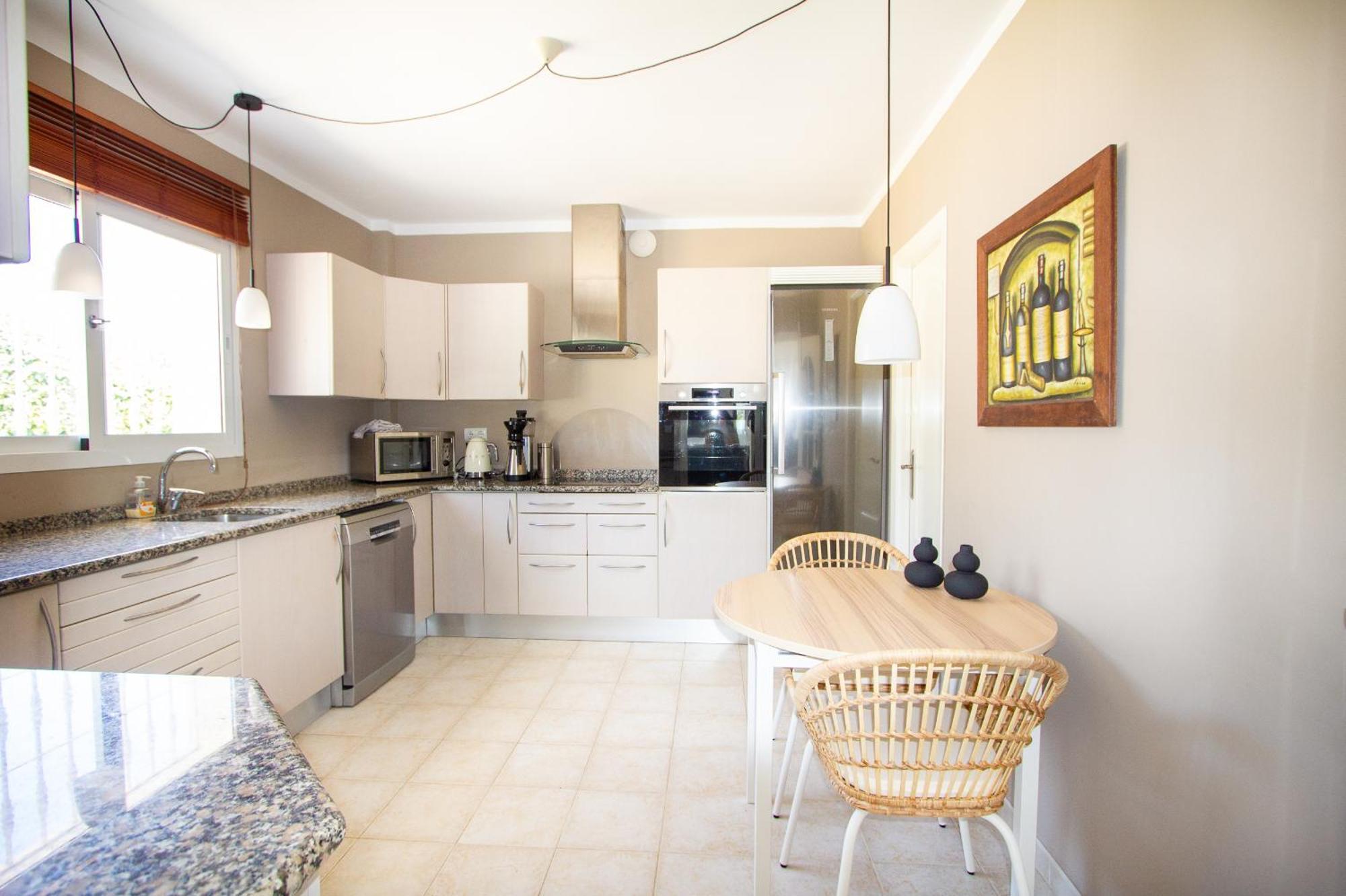 108-villa, 2 Minutes Walk To The Beach, Heated Pool *