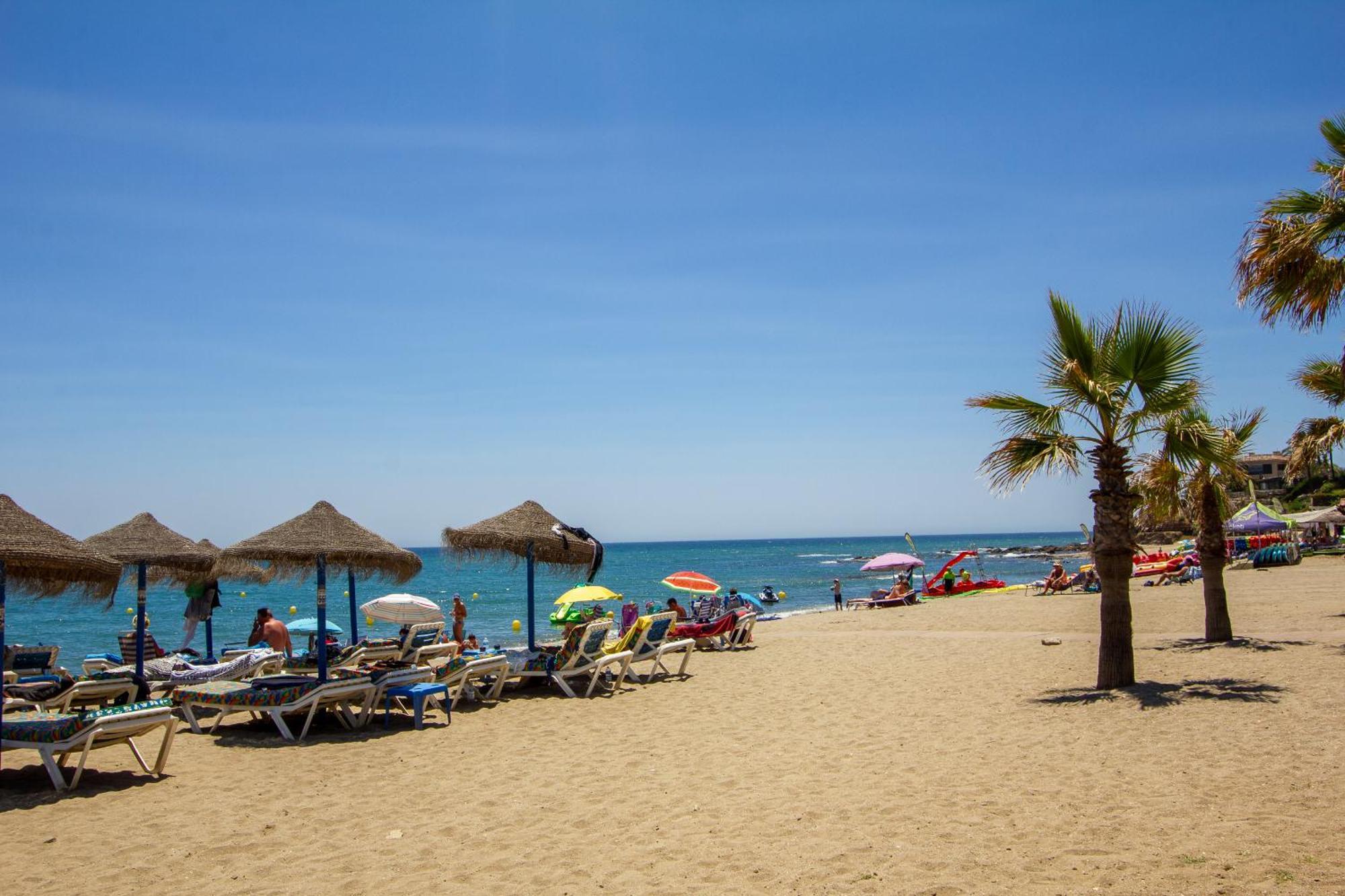 108-villa, 2 Minutes Walk To The Beach, Heated Pool *