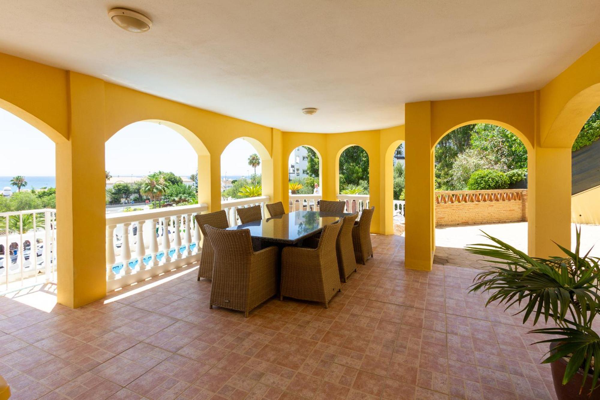 108-villa, 2 Minutes Walk To The Beach, Heated Pool Villa