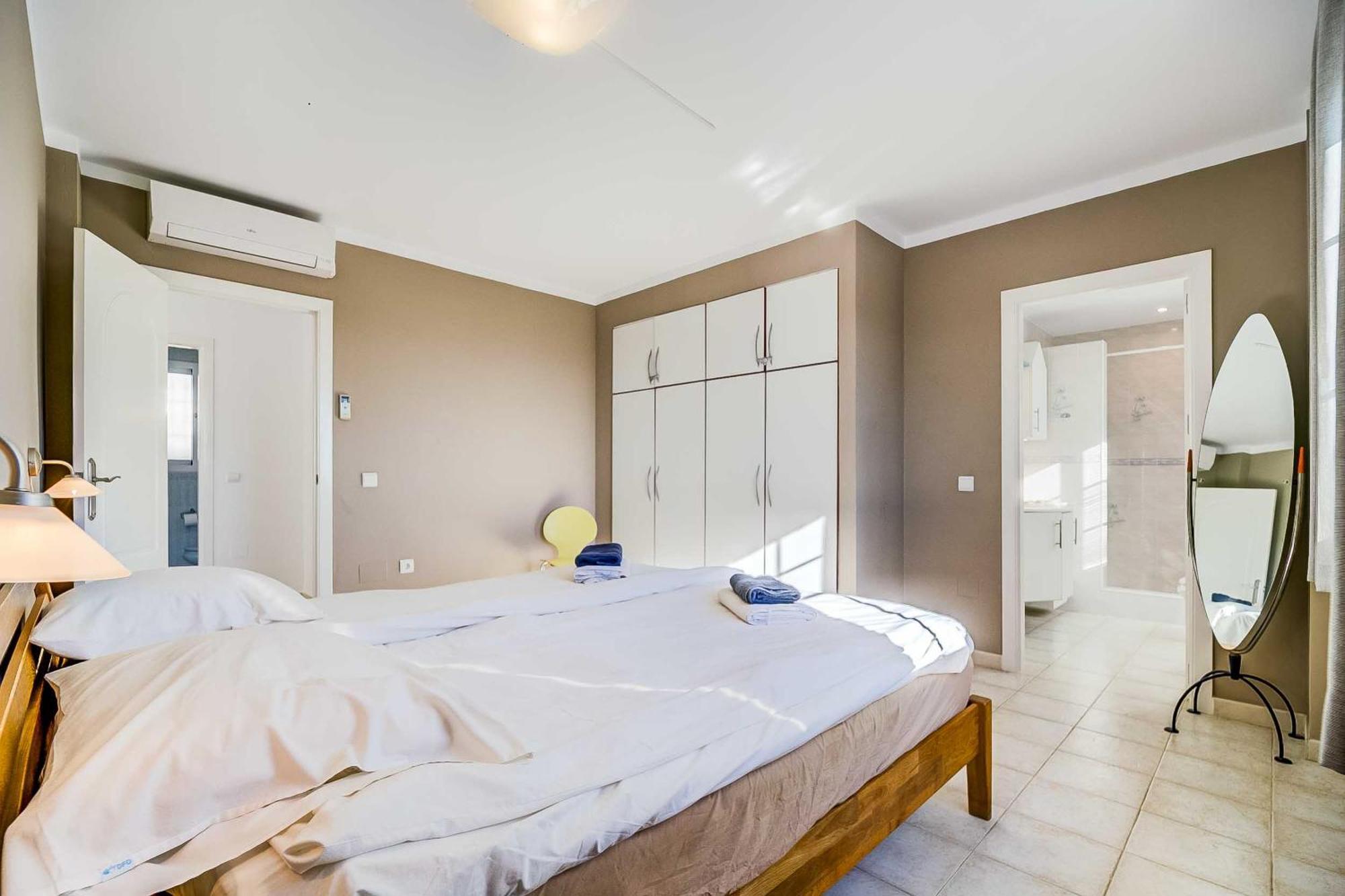 108-villa, 2 Minutes Walk To The Beach, Heated Pool *