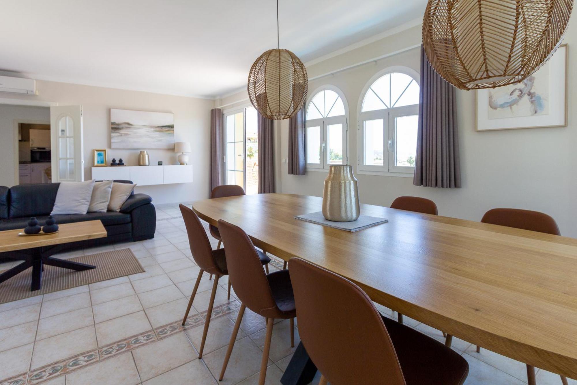 108-villa, 2 Minutes Walk To The Beach, Heated Pool Villa *